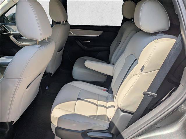 Used 2024 MAZDA CX-90 3.3 Turbo w/ Preferred Package AWD/4WD image 16