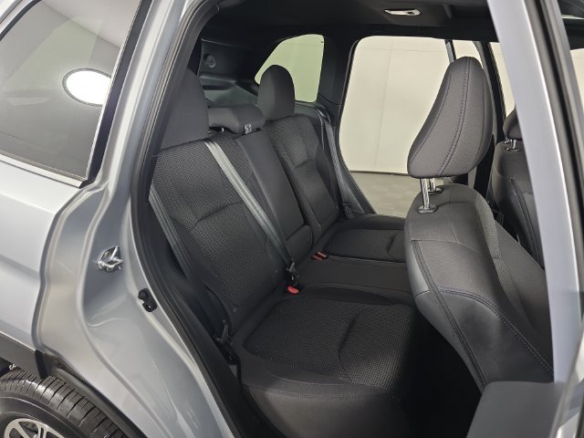 Used 2025 Subaru Forester Premium AWD/4WD image 25