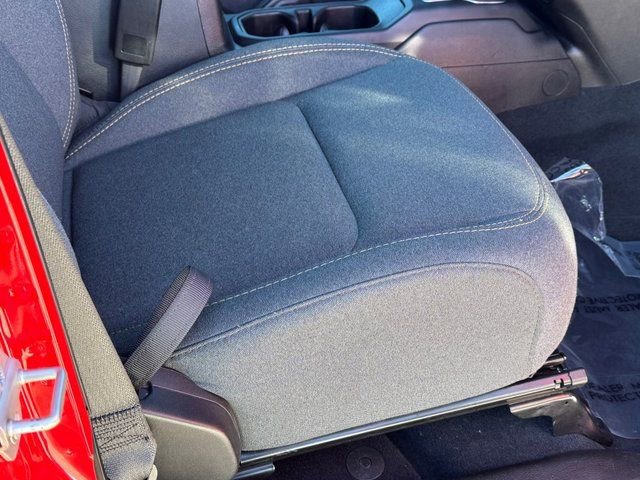 Used 2024 Jeep Wrangler Unlimited image 10