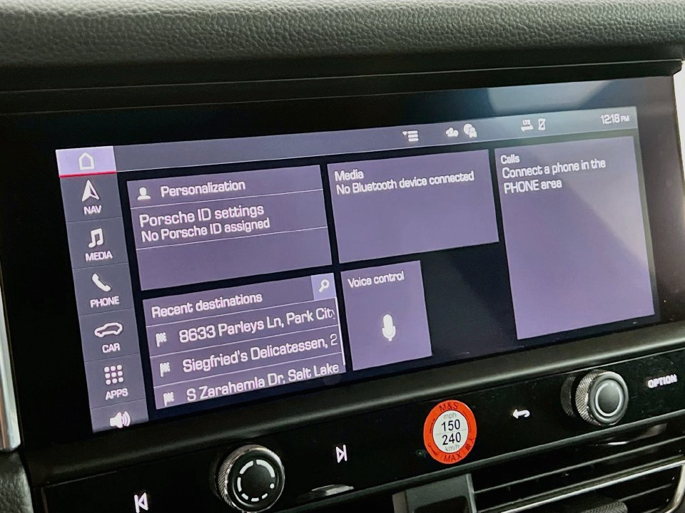 Certified 2026 Porsche Macan AWD/4WD image 15
