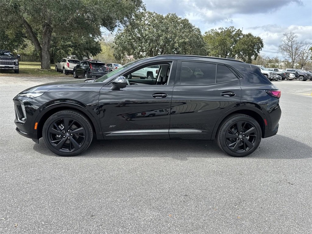 New 2025 Buick Envision Sport Touring image 5