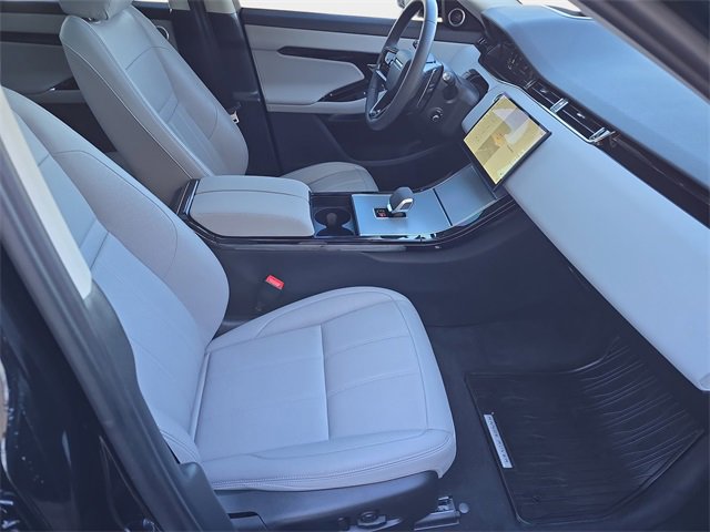 Used 2025 Land Rover Range Rover Evoque S image 10