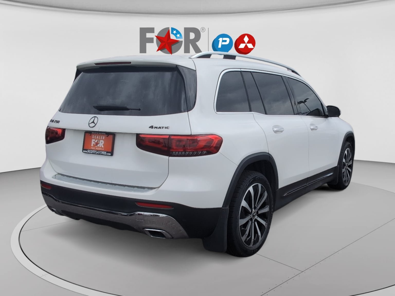 Used 2022 Mercedes-Benz GLB 250 4MATIC image 5