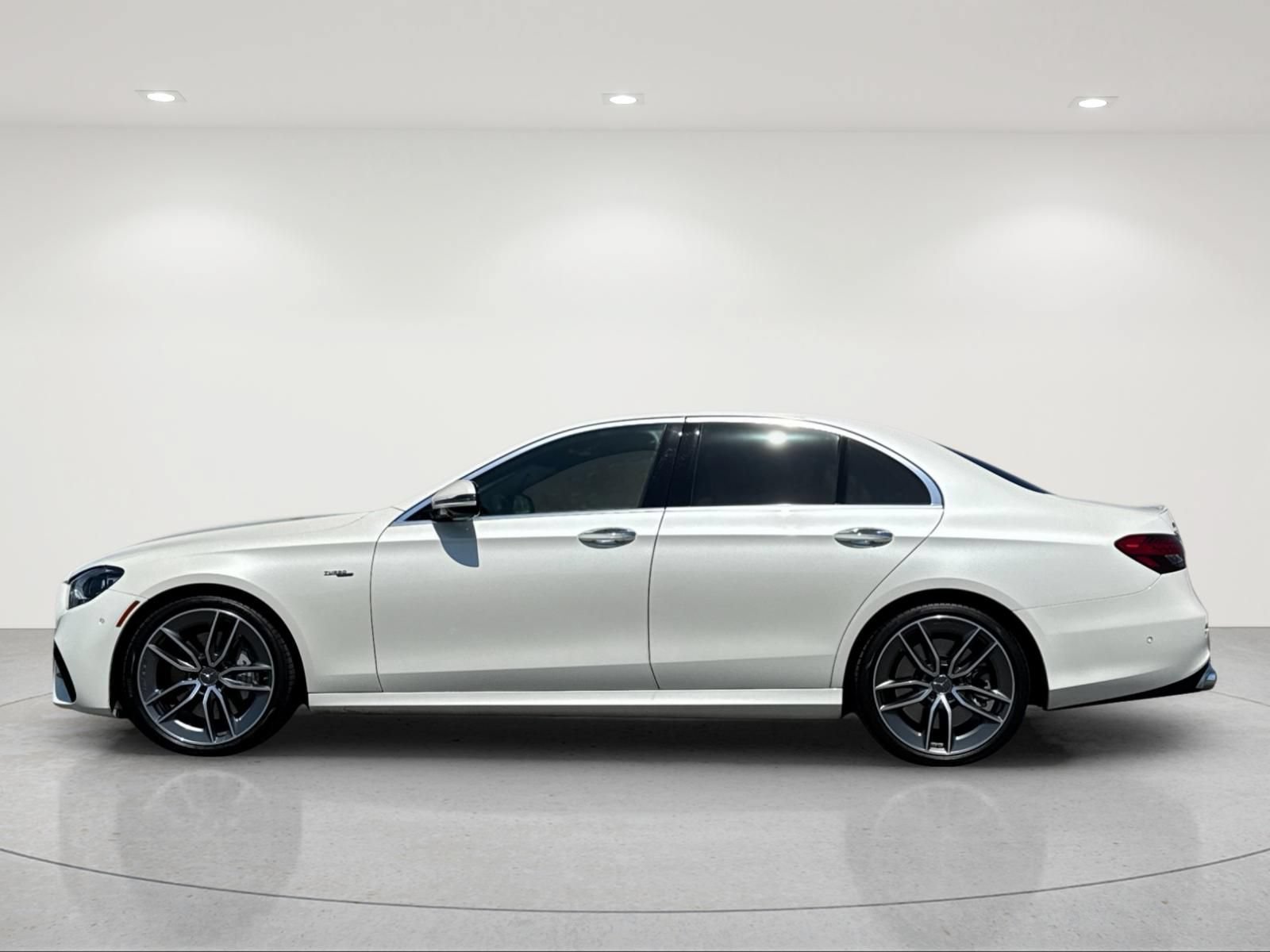 Certified 2022 Mercedes-Benz E 53 AMG 4MATIC Sedan image 2