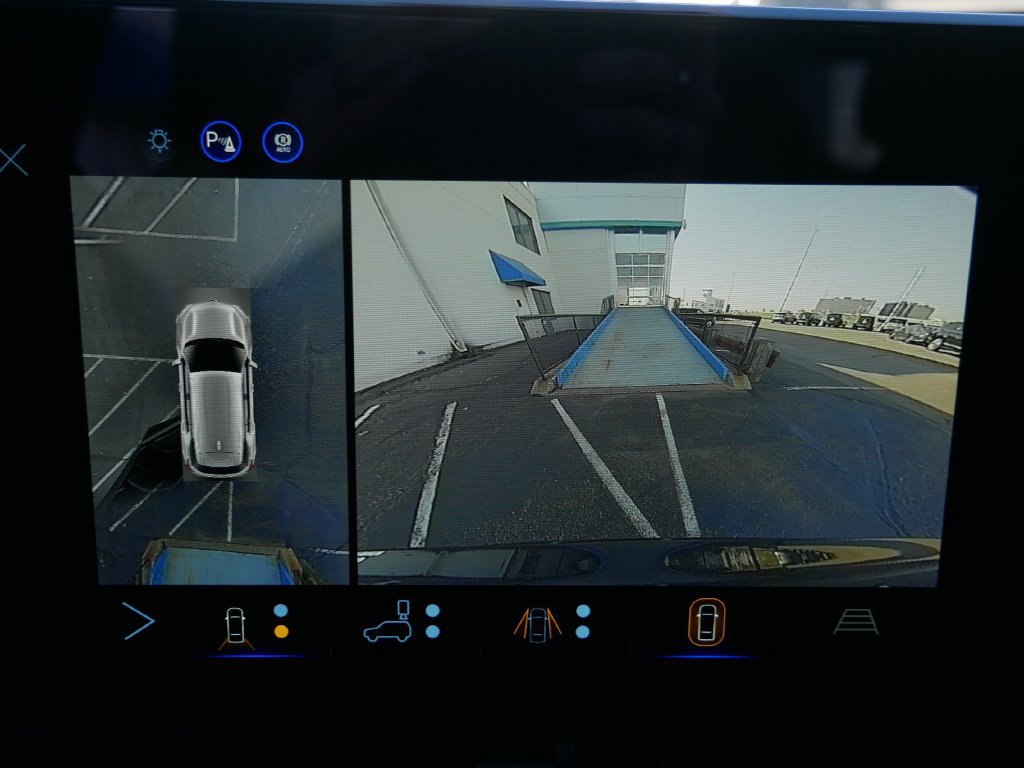New 2027 Chevrolet Equinox RS w/ Safety and Technology Package AWD/4WD image 27