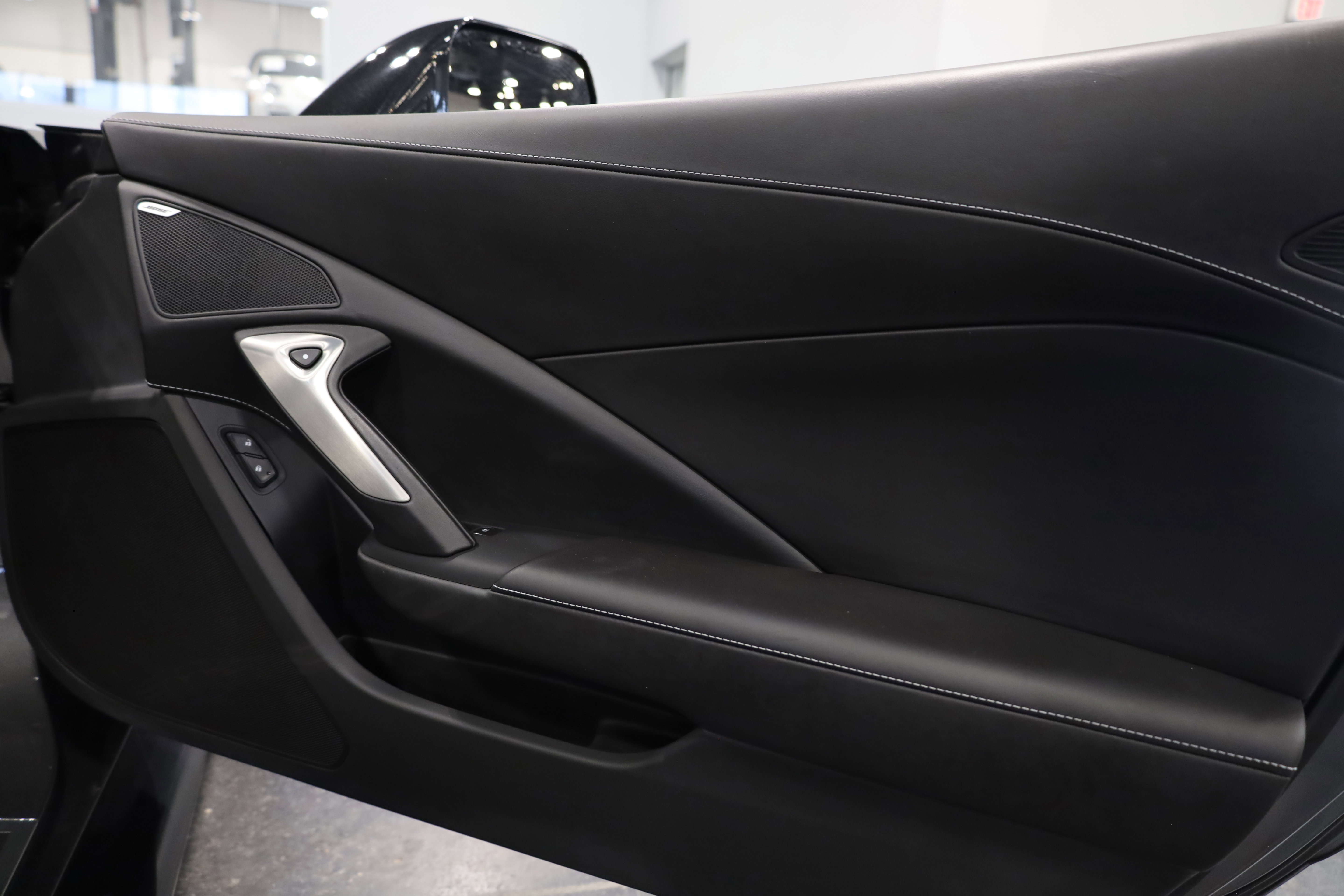 Used 2016 Chevrolet Corvette Z06 w/ 3LZ Preferred Equipment Group image 37