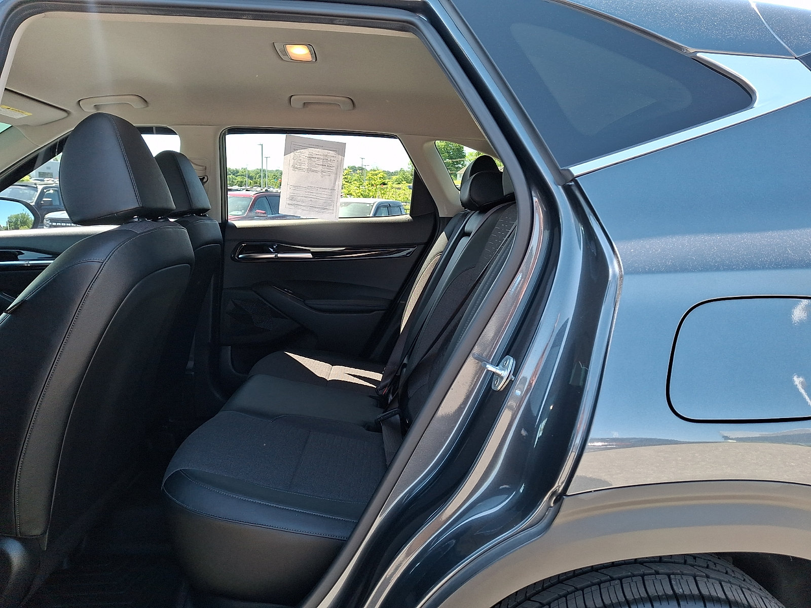 Used 2021 Kia Seltos S AWD/4WD image 11
