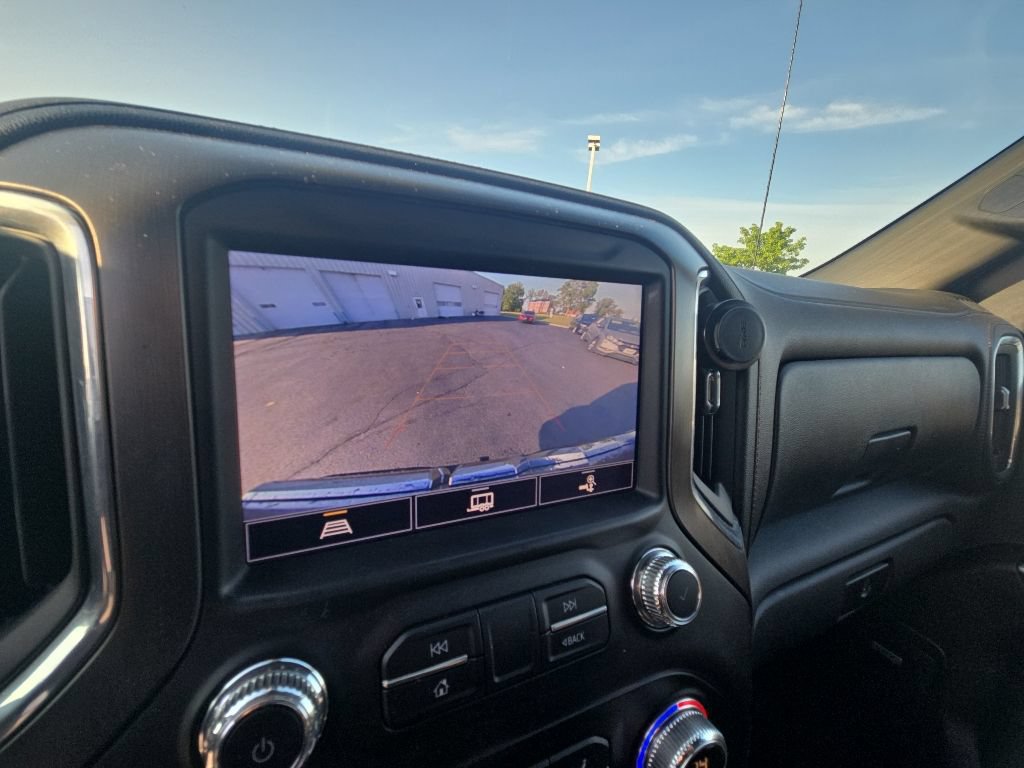 Used 2022 GMC Sierra 1500 AT4 w/ AT4 Preferred Package AWD/4WD image 23