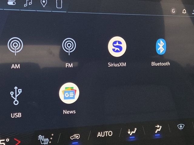 New 2026 Chevrolet Equinox EV LT image 6