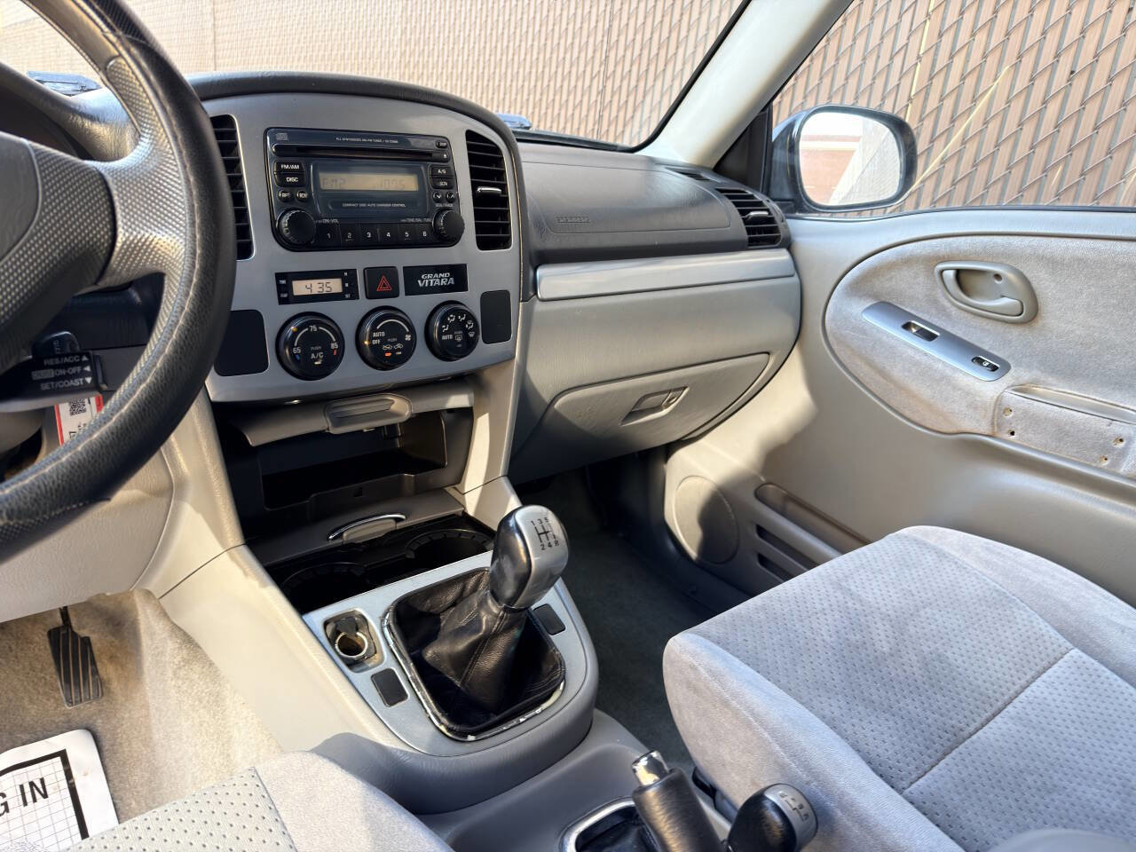 Used 2003 Suzuki Grand Vitara 4WD image 9