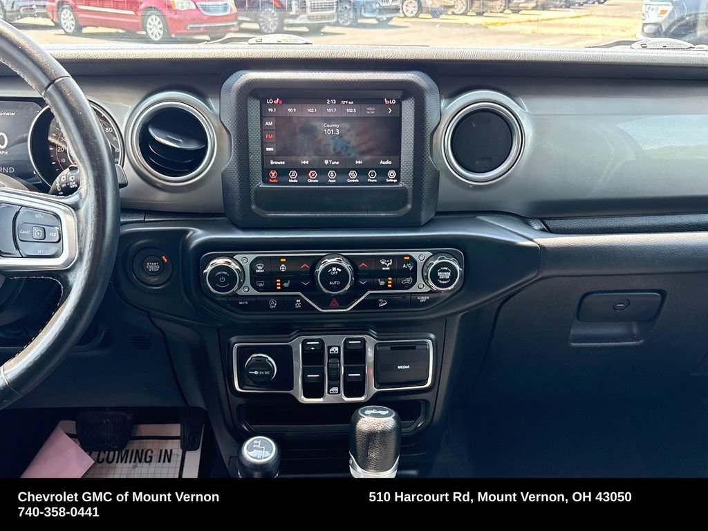 Used 2020 Jeep Wrangler Unlimited Sahara w/ Cold Weather Group AWD/4WD image 21