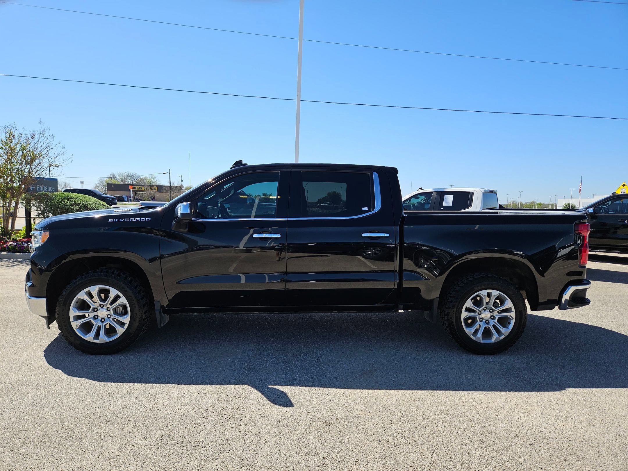 Certified 2023 Chevrolet Silverado 1500 LTZ w/ LTZ Premium Package RWD image 6