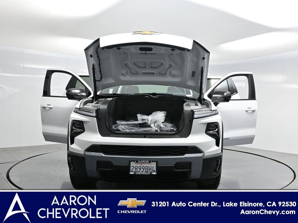 New 2026 Chevrolet Silverado EV LT image 42