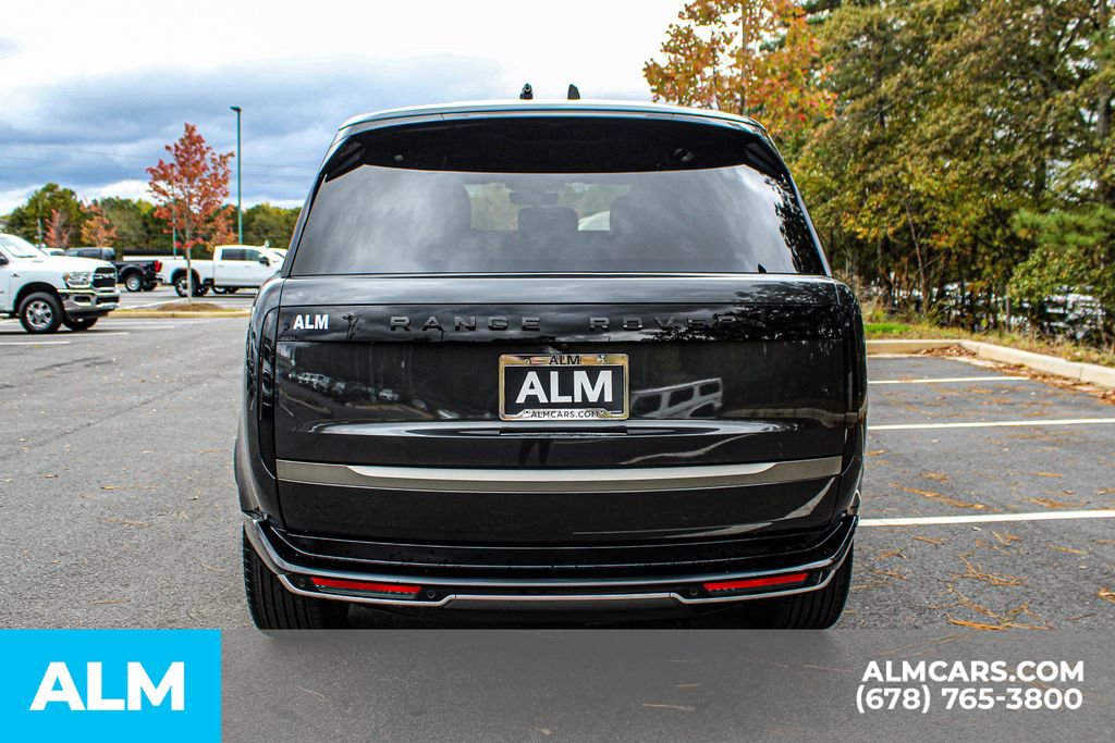 Used 2023 Land Rover Range Rover SE image 11