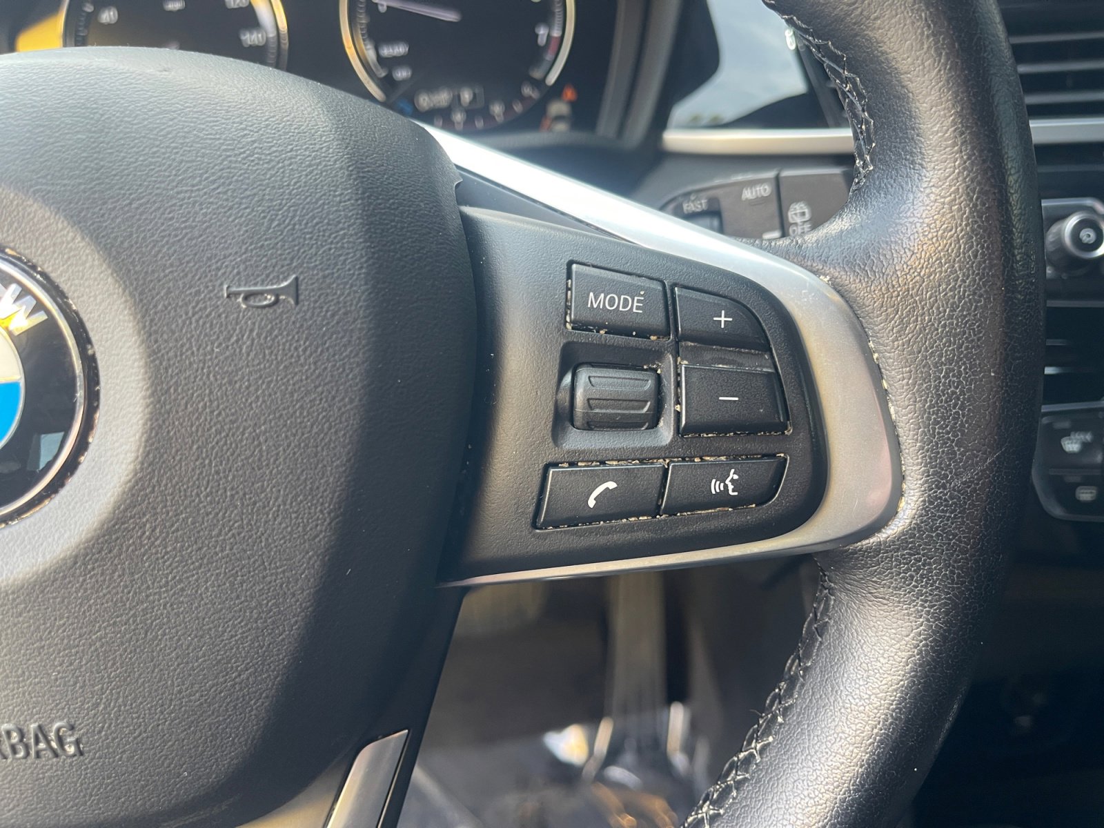 Used 2020 BMW X1 sDrive28i w/ Convenience Package image 16