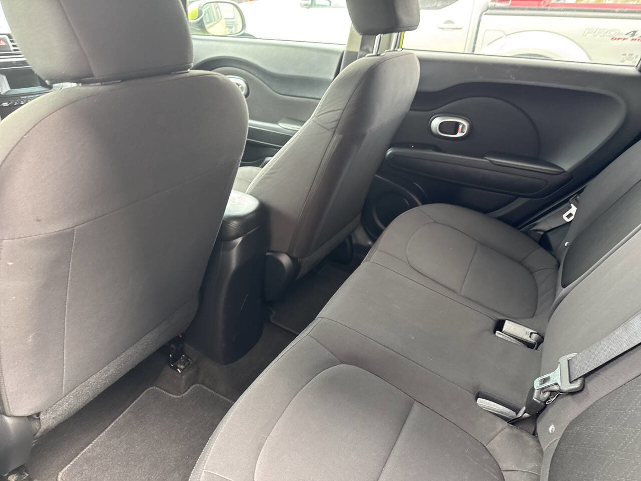 Used 2015 Kia Soul image 19