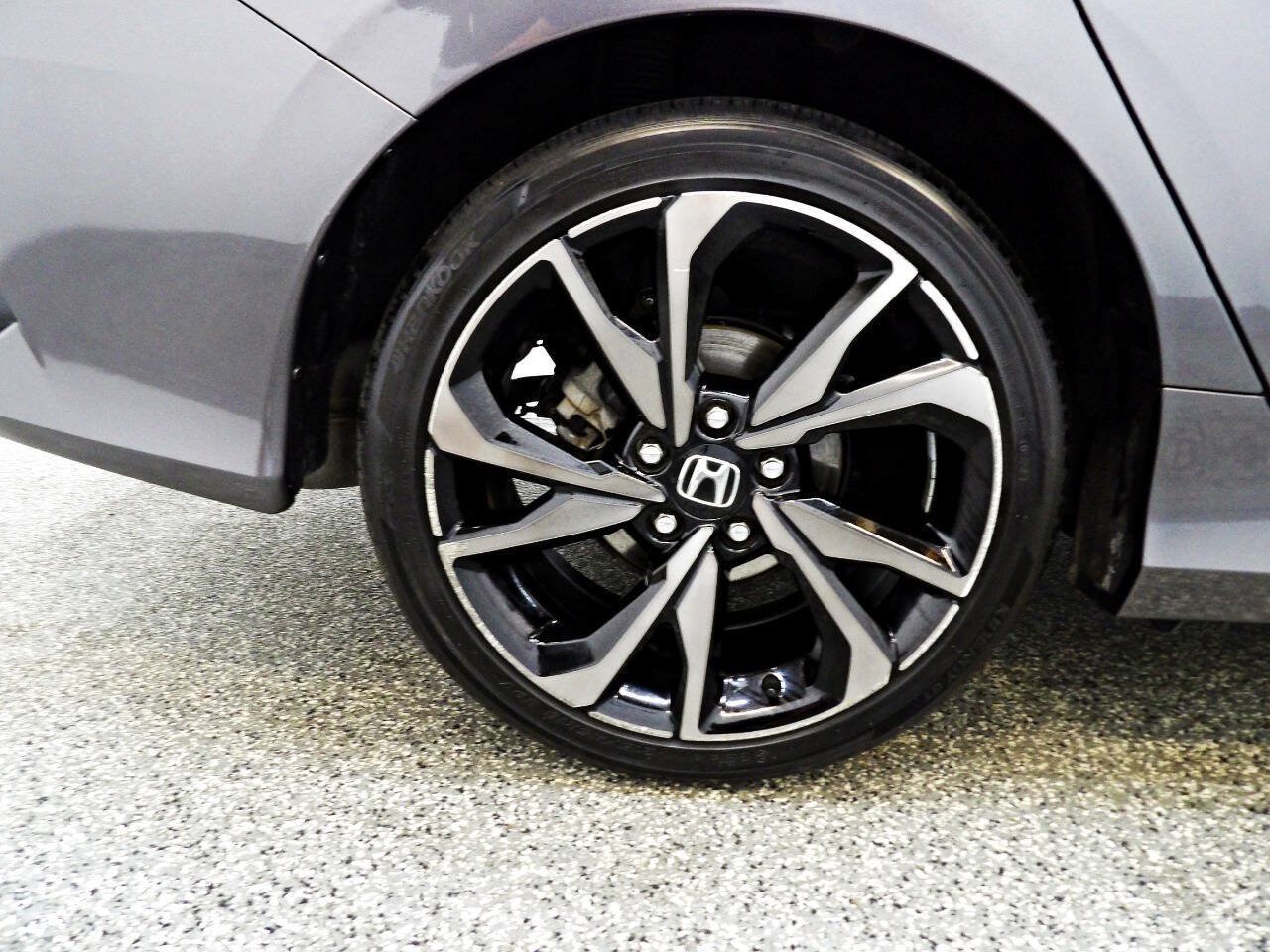 Used 2020 Honda Civic LX image 24