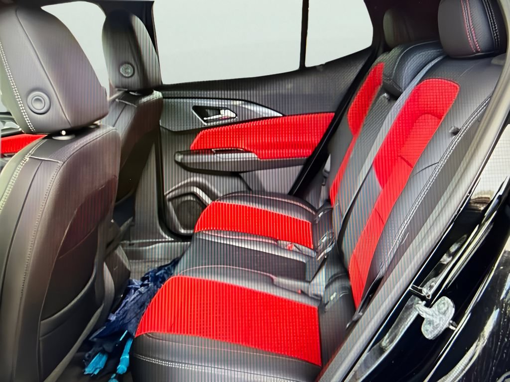 Certified 2025 Chevrolet Equinox EV RS FWD image 8