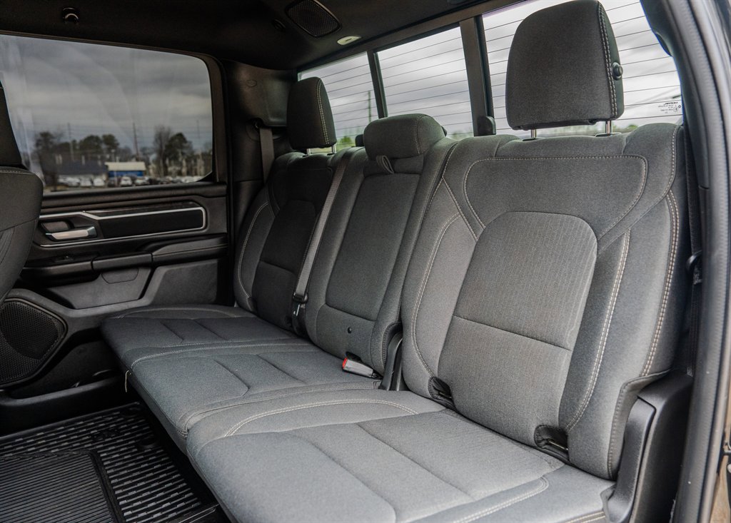 Used 2024 RAM 1500 Big Horn RWD image 29