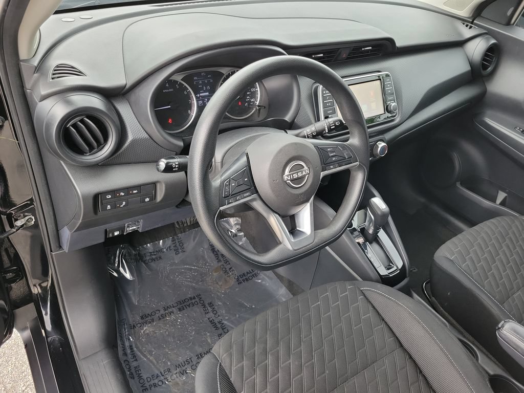 Certified 2022 Nissan Kicks S FWD image 22