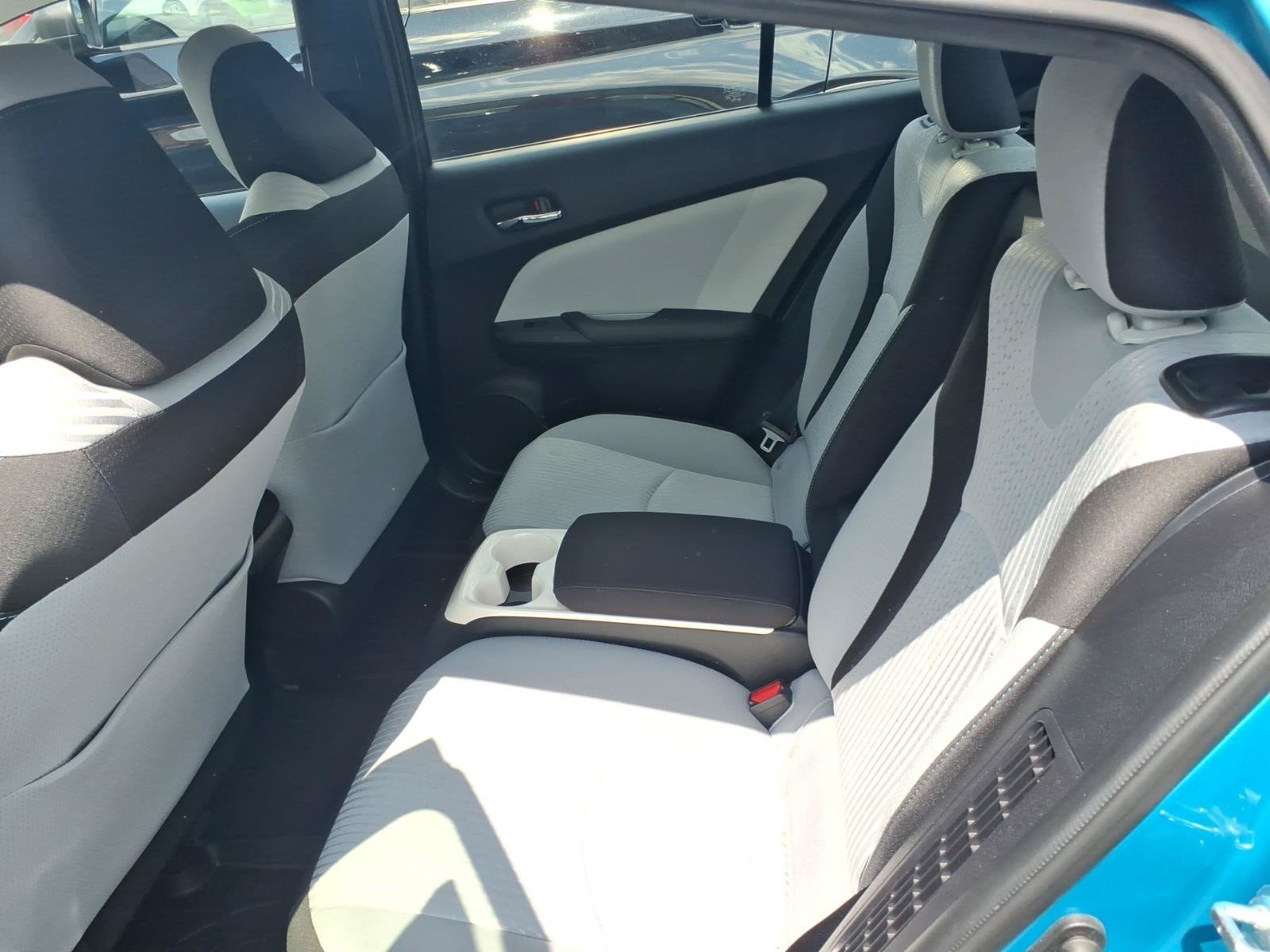Used 2019 Toyota Prius Prime Plus FWD image 8