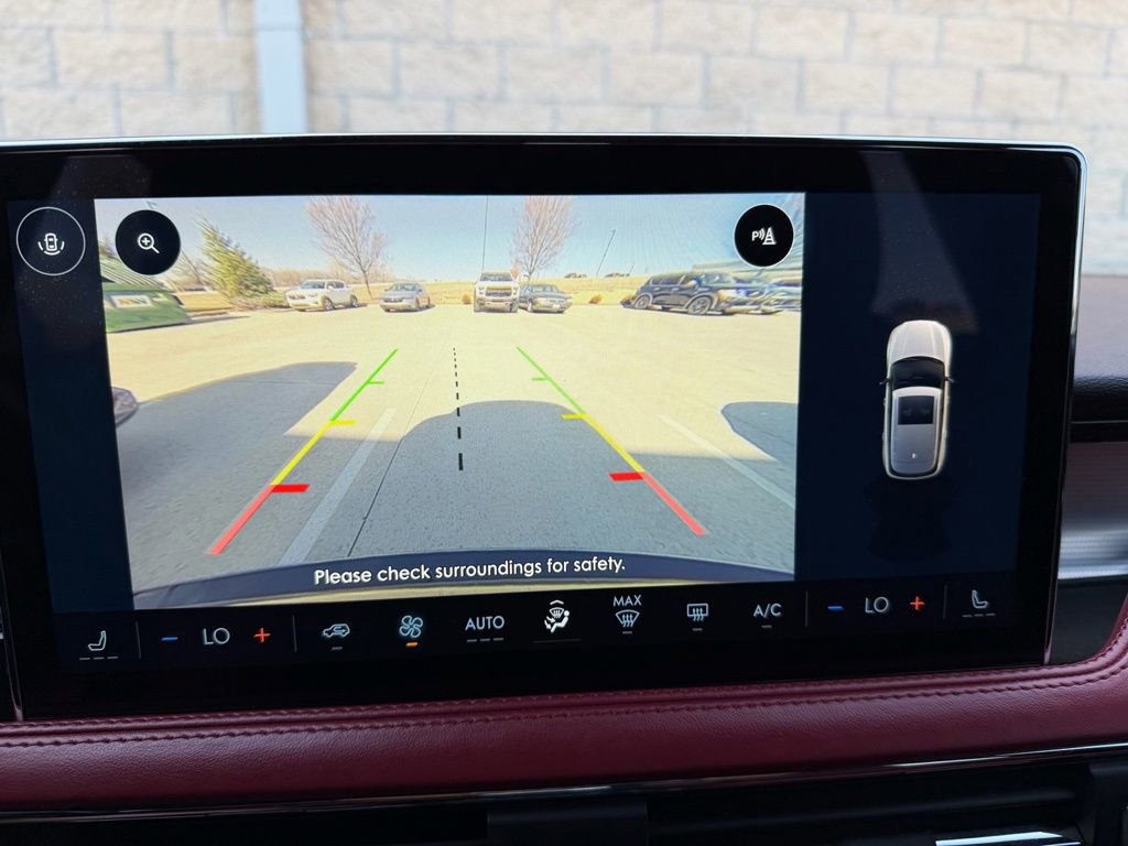 Used 2023 Lincoln Corsair Reserve image 24