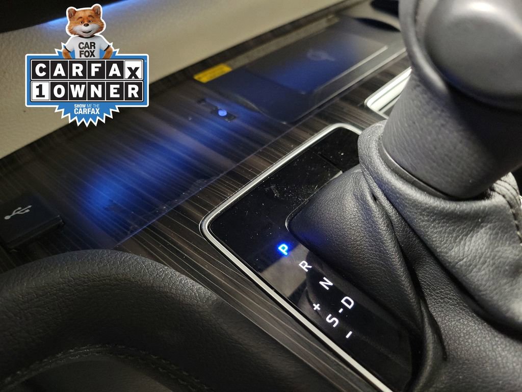 Used 2024 Toyota Sienna Platinum image 17