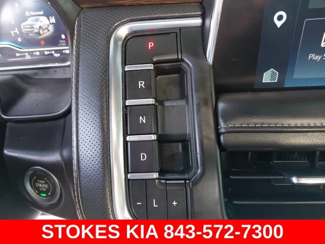 Used 2024 Chevrolet Tahoe Premier w/ Premium Package AWD/4WD image 15