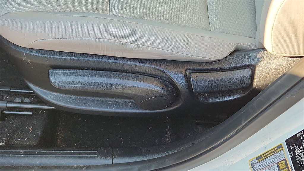 Used 2022 Kia Soul LX w/ Technology Package image 16