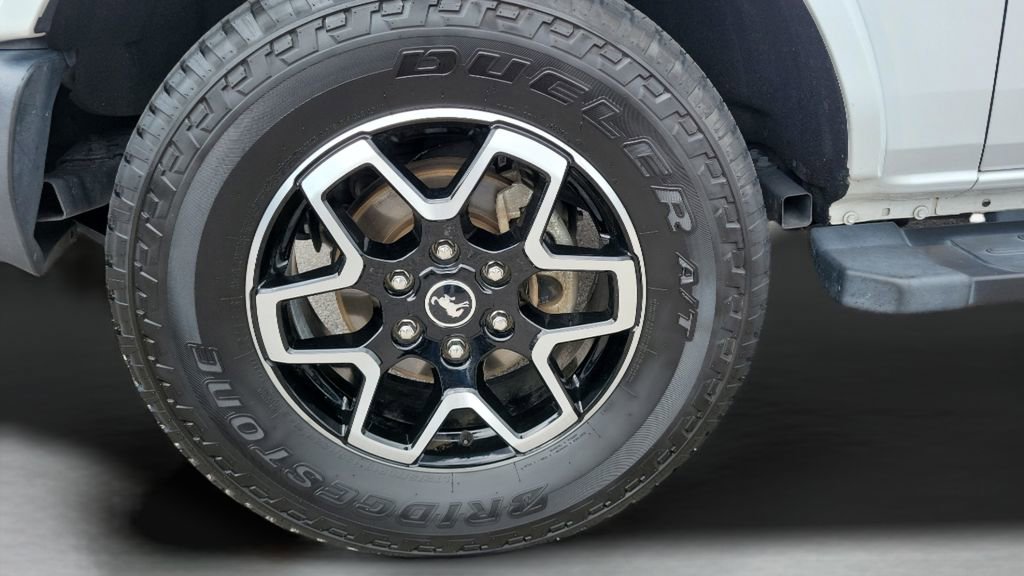 Used 2023 Ford Bronco Outer Banks image 25