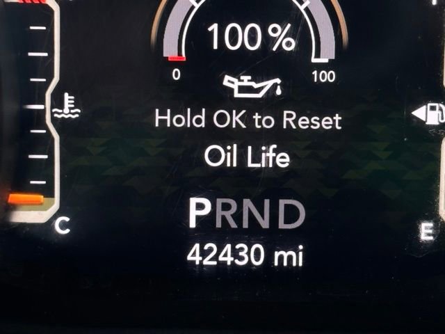 Certified 2022 Jeep Wrangler Unlimited Rubicon w/ Xtreme Recon 35" Tire Package image 34