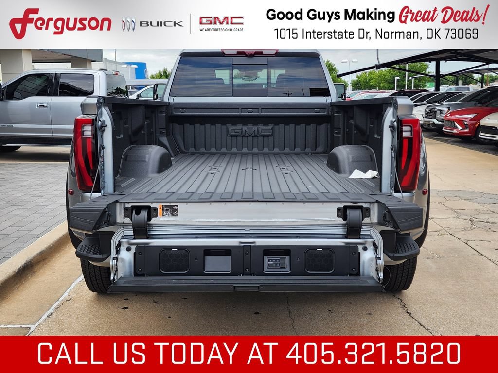 New 2026 GMC Sierra 3500 Denali Ultimate AWD/4WD image 54