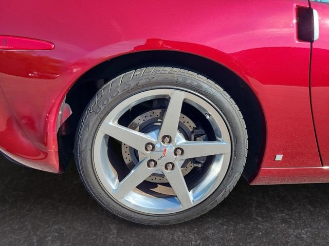 Used 2007 Chevrolet Corvette Coupe w/ Preferred Equipment Group image 25