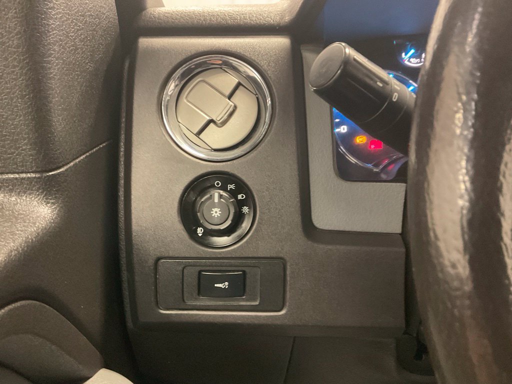 Used 2013 Ford F150 4x4 SuperCrew image 15