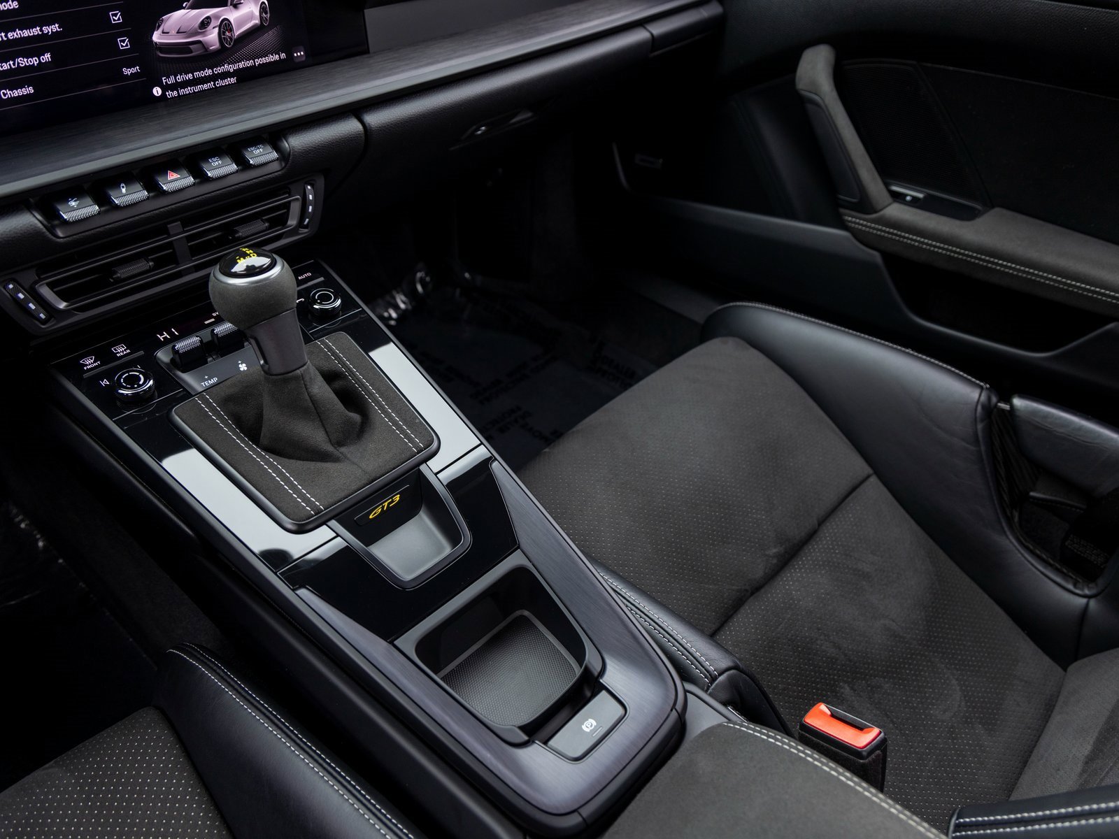 Certified 2022 Porsche 911 GT3 image 43