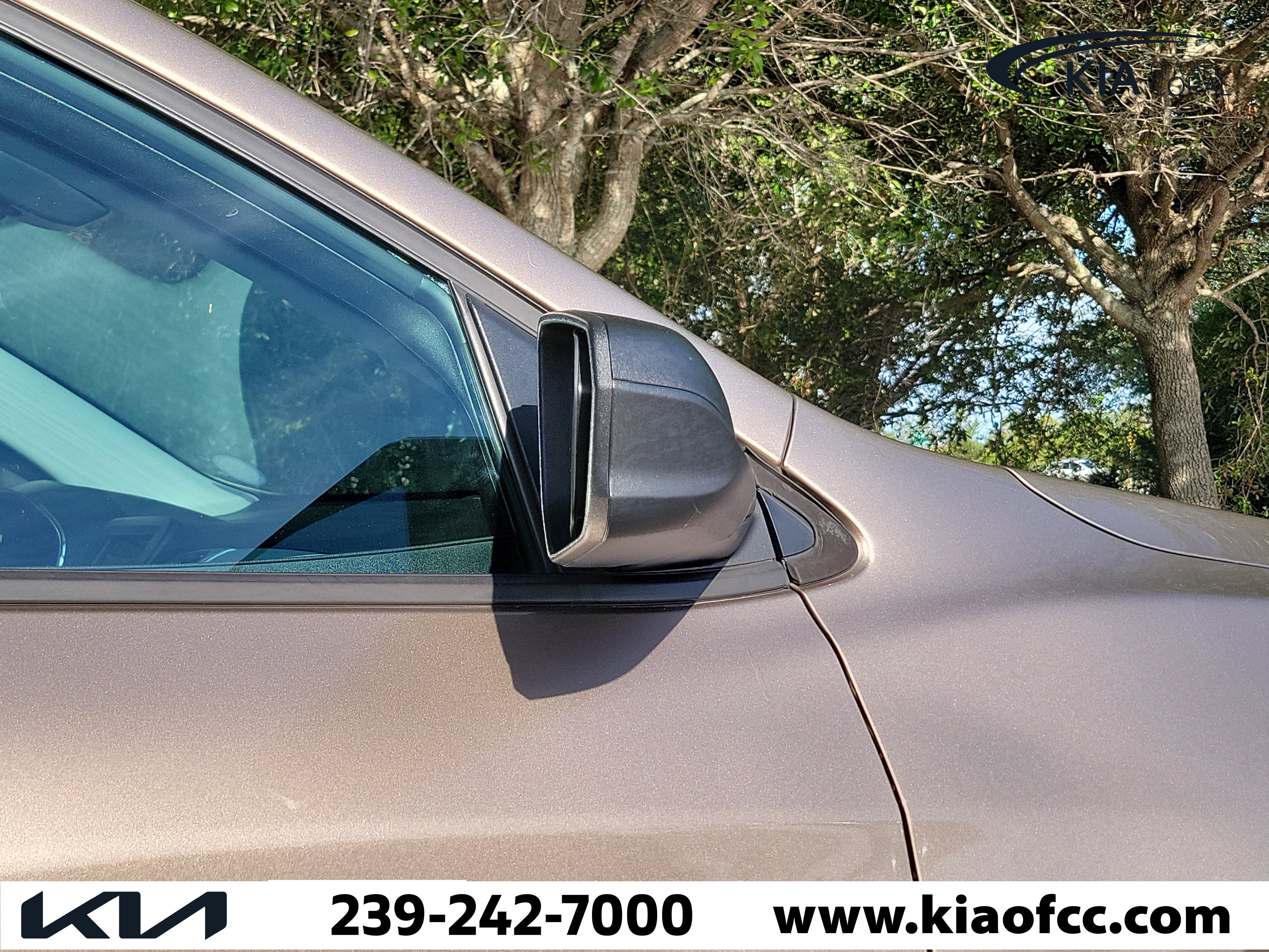 Used 2019 Chevrolet Equinox LS image 6