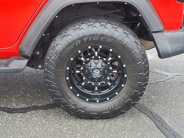 Used 2023 Jeep Wrangler Sport S image 27