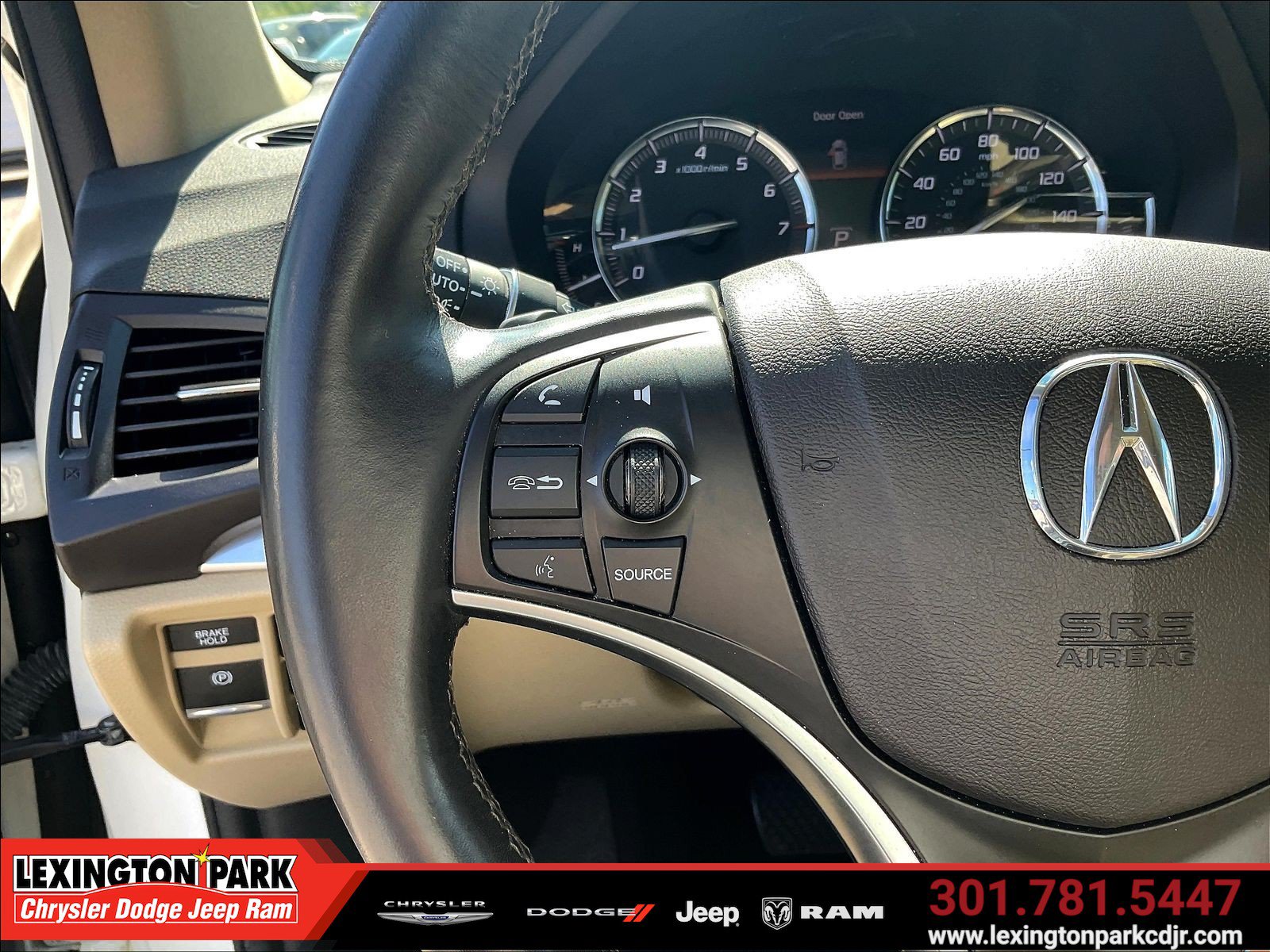 Used 2017 Acura MDX w/ Technology Package AWD/4WD image 11