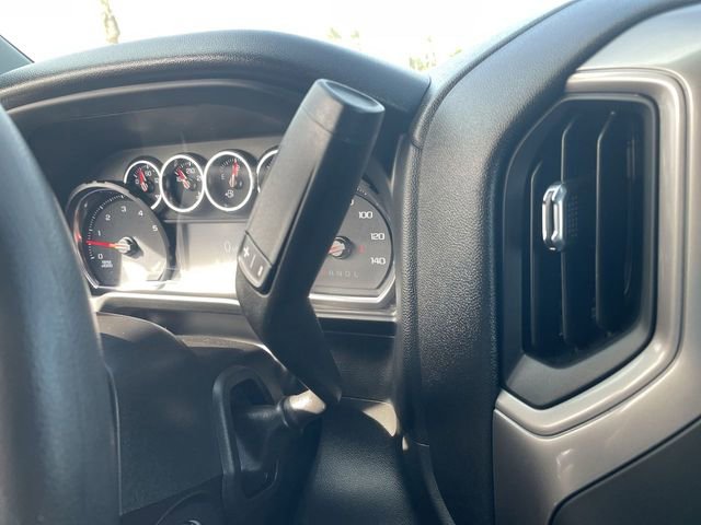 Used 2023 Chevrolet Silverado 2500 Custom w/ Custom Value Package image 15