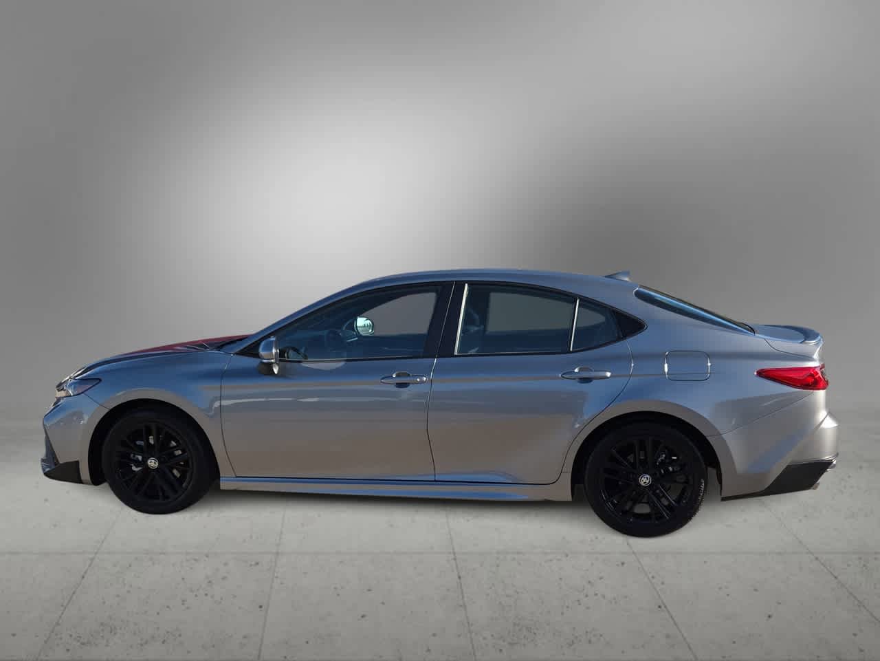 Certified 2025 Toyota Camry SE w/ Convenience Package FWD image 5