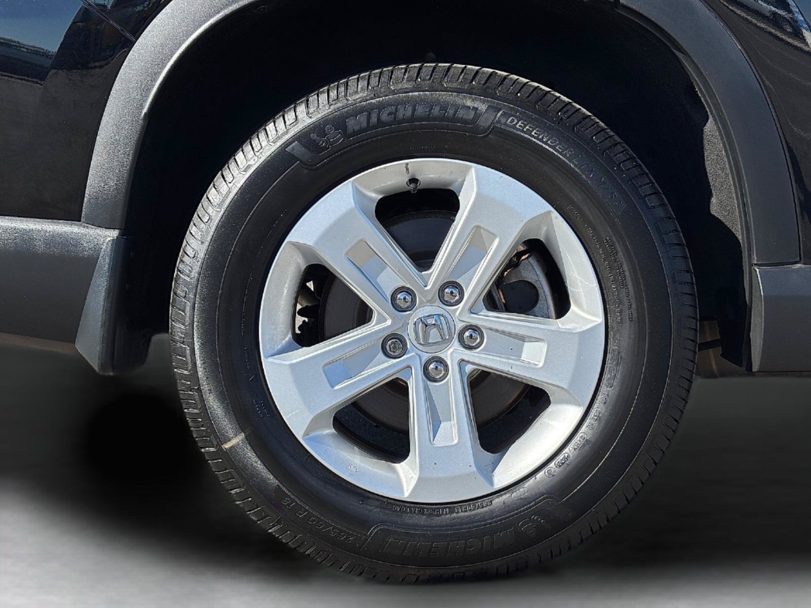Certified 2023 Honda Pilot LX image 8