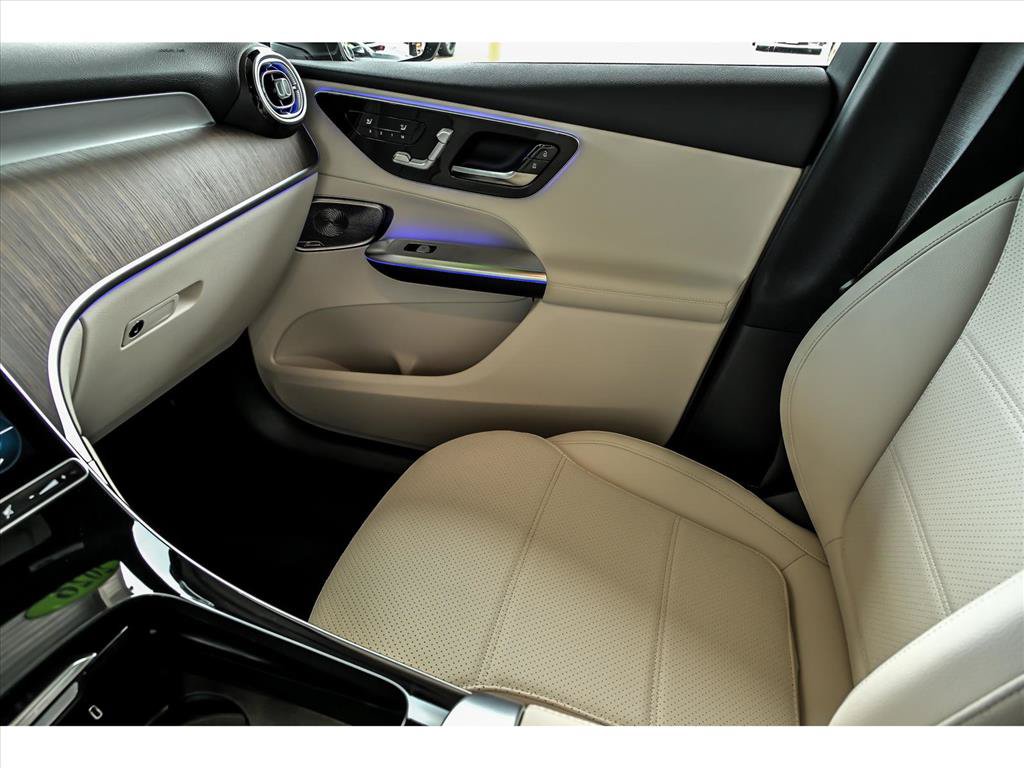 Certified 2026 Mercedes-Benz GLC 300 4MATIC image 23