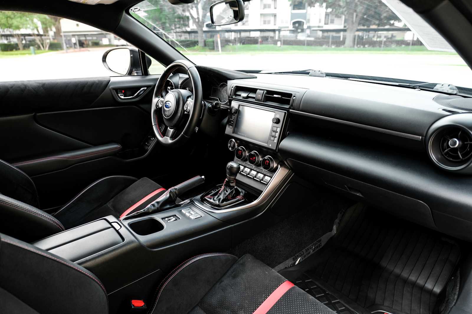 Used 2024 Subaru BRZ Limited RWD image 15