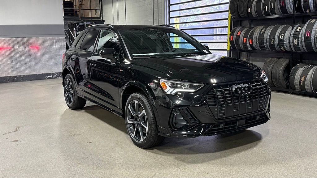 New 2025 Audi Q3 2.0T Premium Plus image 3