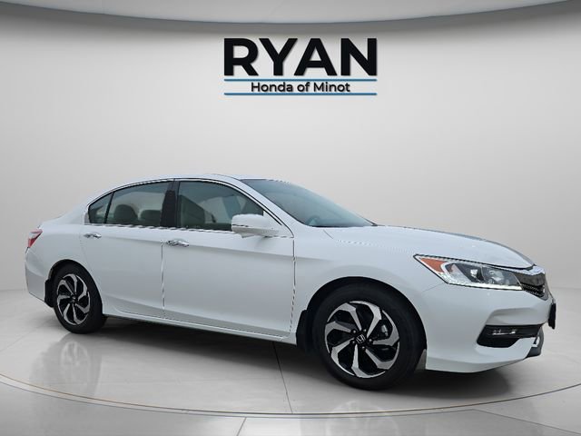 Certified 2017 Honda Accord EX-L image 12