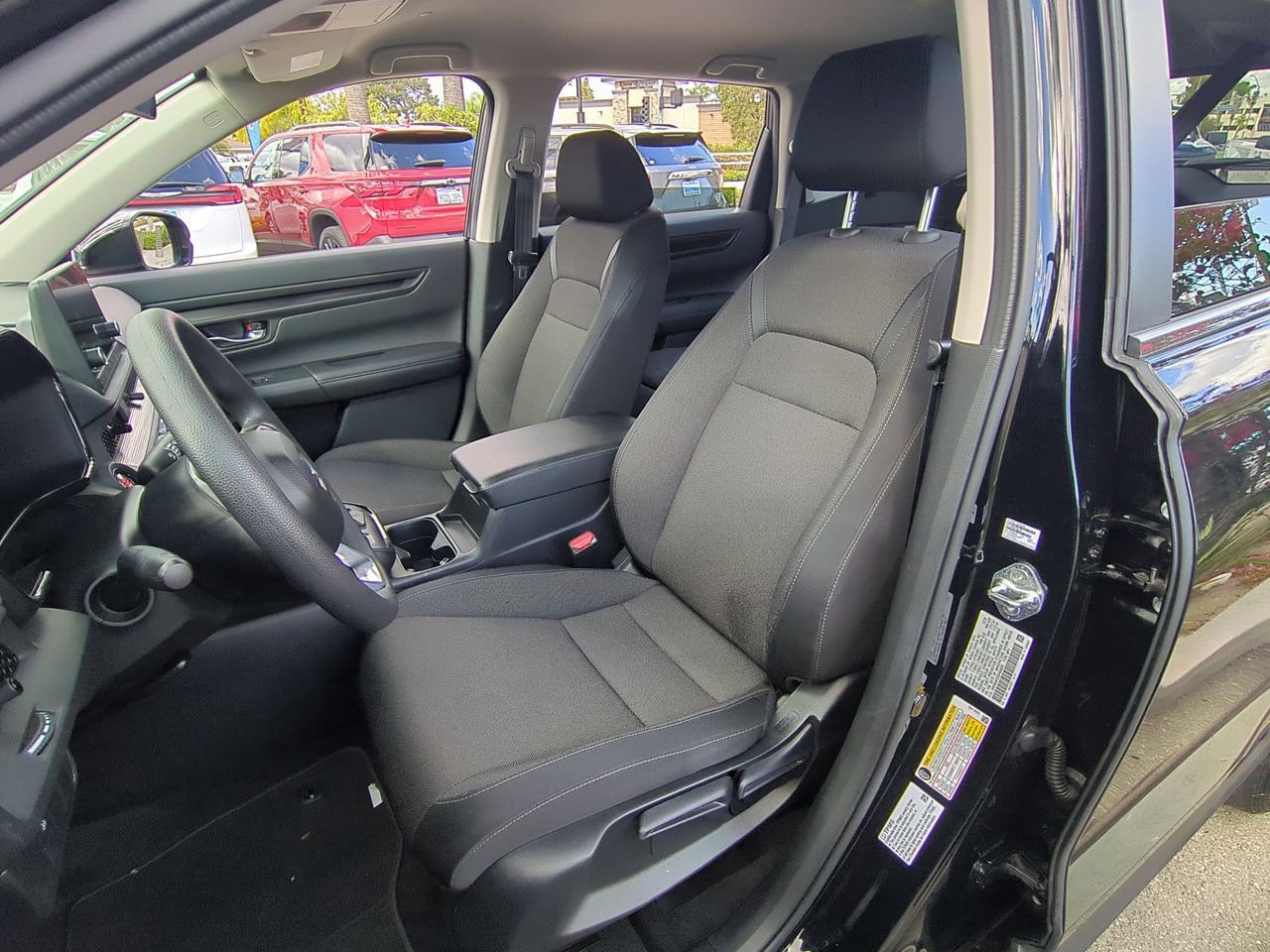 Used 2025 Honda CR-V LX image 18