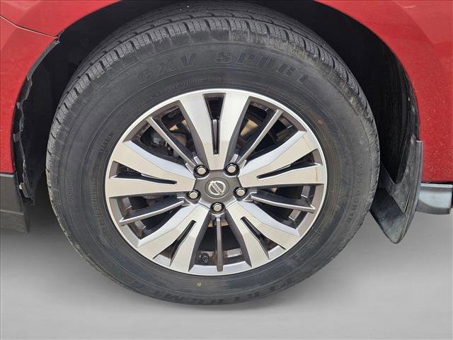 Used 2017 Nissan Pathfinder S image 17