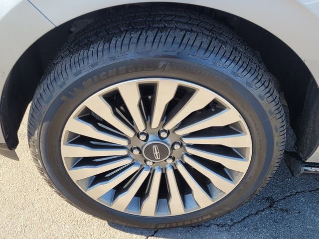 Used 2020 Lincoln Navigator Reserve w/ Luxury Package image 20