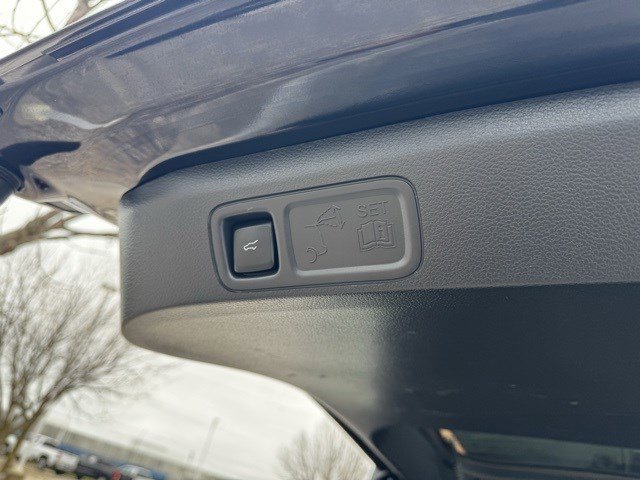 Certified 2024 Ford Expedition XLT image 31