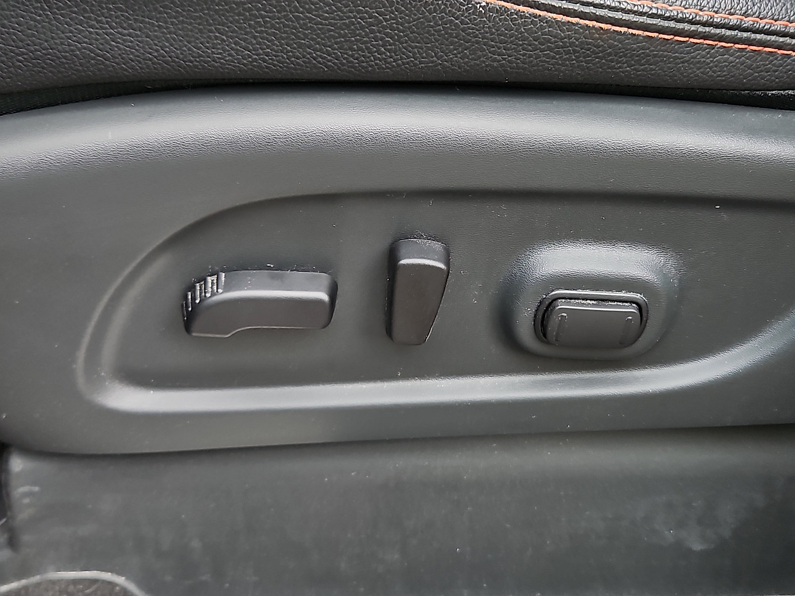 Certified 2024 Nissan Titan PRO-4X w/ Pro-4x Convenience Package AWD/4WD image 26